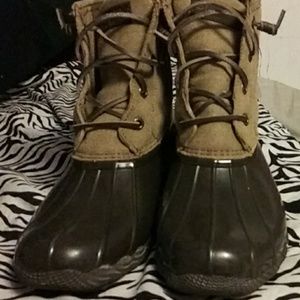 Sperry rain boots